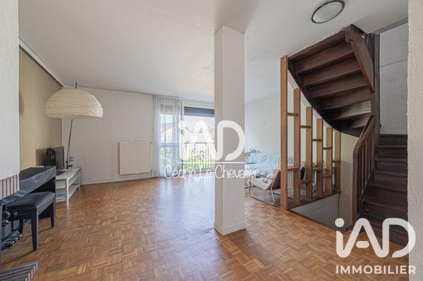 Maison à vendre 5 pièces 107,03 m² Pontault-Combault