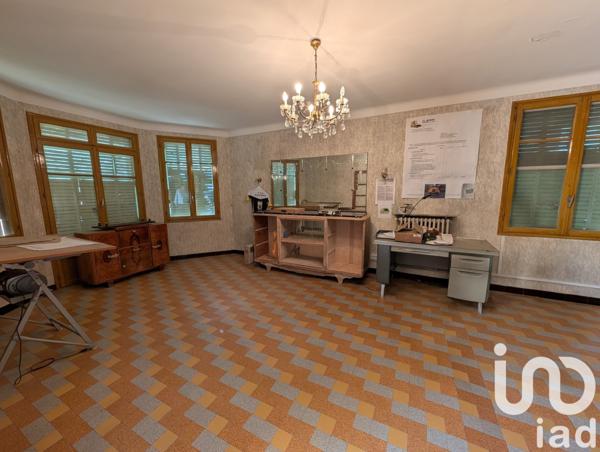 Maison à vendre 11 pièces 235 m² Sorgues