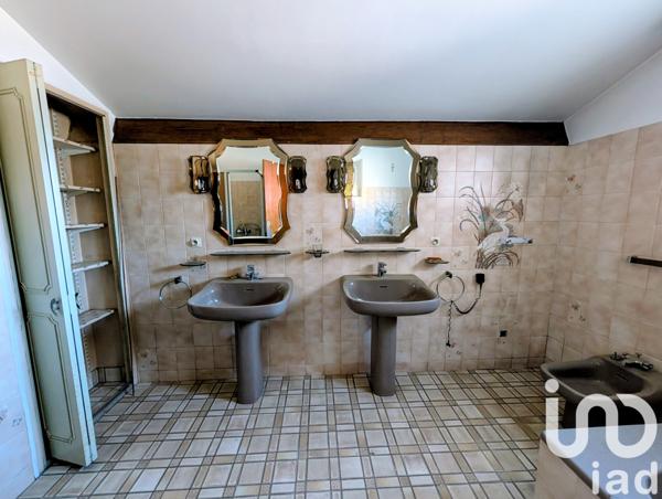 Maison à vendre 11 pièces 235 m² Sorgues