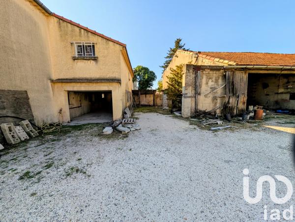 Maison à vendre 11 pièces 235 m² Sorgues