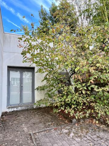 NIORT - Local professionnel