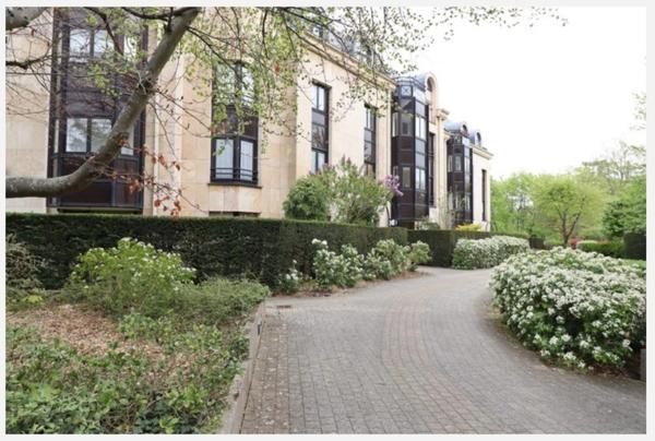 Dpt Yvelines (78), à vendre VERSAILLES appartement T3