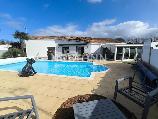 SUPERBE MAISON DE PLAIN PIED