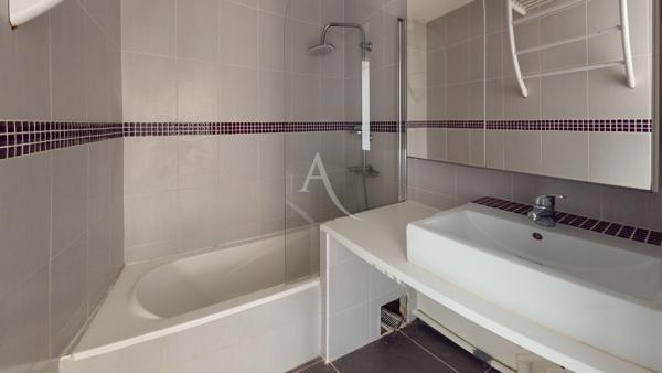 VILLEMOMBLE, Appartement 4 pièces, 68m²