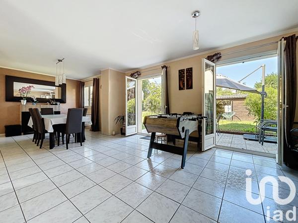 Maison à vendre 6 pièces 121 m² Osny
