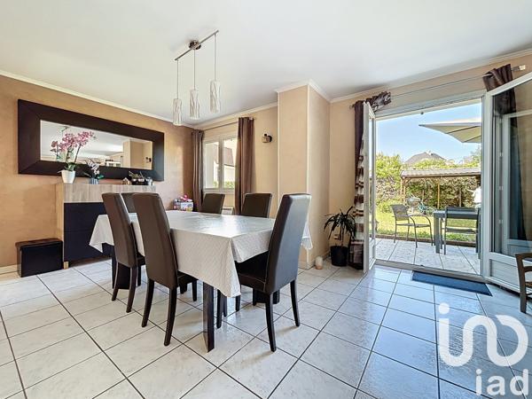 Maison à vendre 6 pièces 121 m² Osny