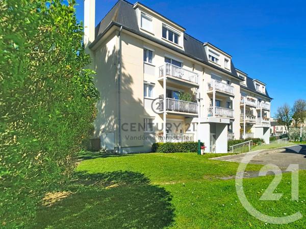 Appartement F3 à vendre  3 pièces - 62 m 2   CREPY EN VALOIS  - 60