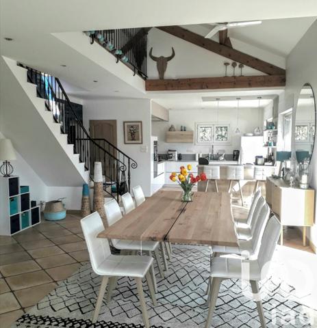 Maison à vendre 6 pièces 177 m² Saint-Pierre-de-Bœuf