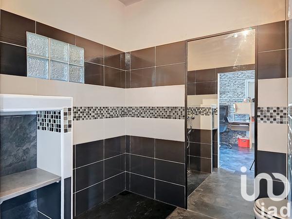 Maison à vendre 6 pièces 177 m² Saint-Pierre-de-Bœuf