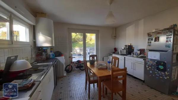 Appartement à louer 3 pièces 77.55m²