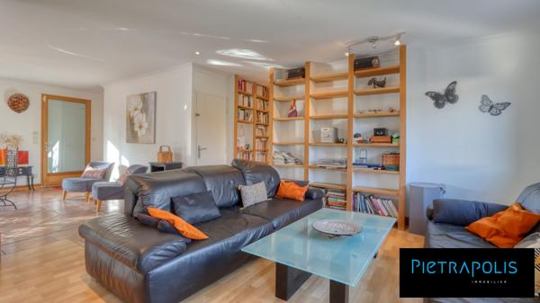 Maison spacieuse au calme quartier Tupinieres