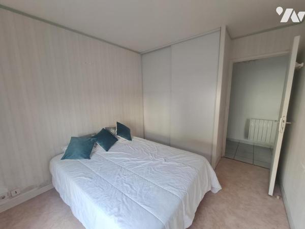 T2 idéalement situé 50 m de la plage et 400 m du marché.