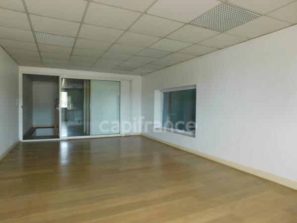 Dpt Meurthe et Moselle (54), à louer MAXEVILLE Entrepots et Bureaux 564 m2