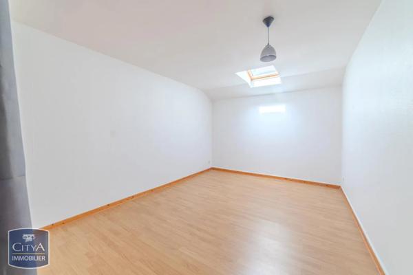 Appartement à vendre 3 pièces 68m² Thizy-les-Bourgs (69240)
