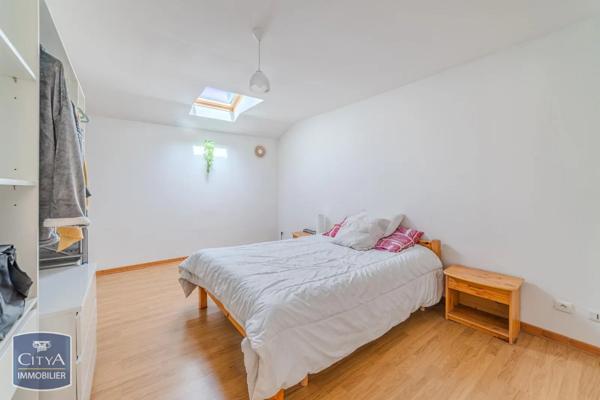 Appartement à vendre 3 pièces 68m² Thizy-les-Bourgs (69240)