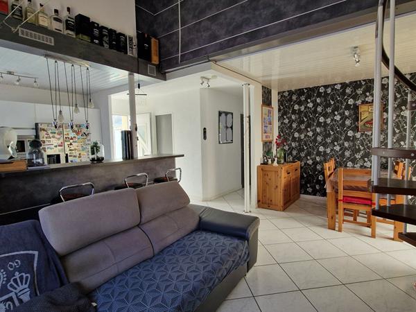 Maison composée de deux appartements indépendants