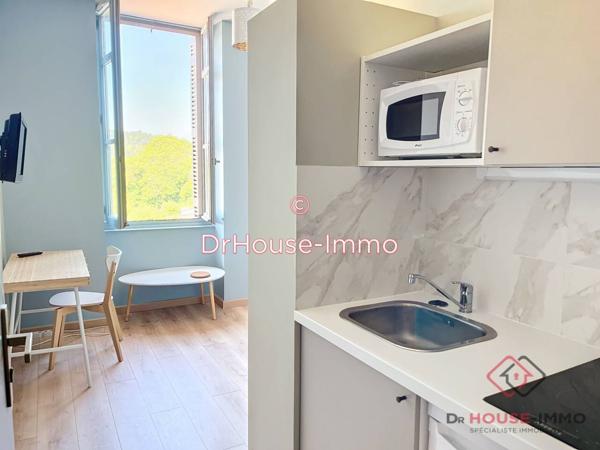 Immeuble à vendre 29 pièces de 500 m²