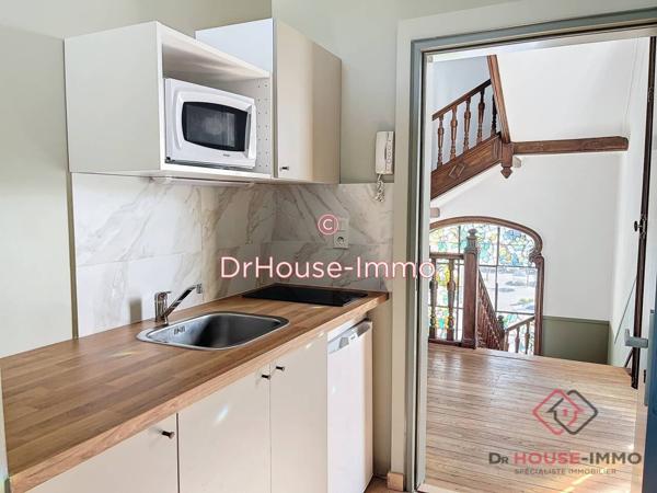 Immeuble à vendre 29 pièces de 500 m²