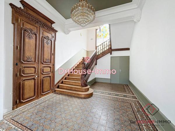 Immeuble à vendre 29 pièces de 500 m²