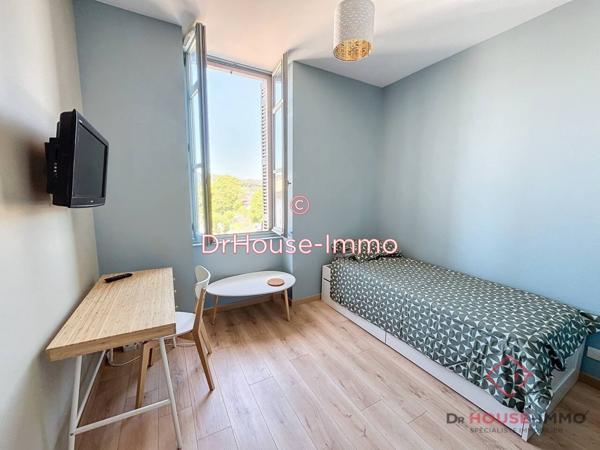 Immeuble à vendre 29 pièces de 500 m²