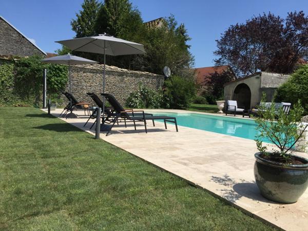 Vente Manoir Dijon 15 Pièces 650 m²