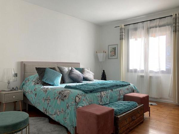 Maison avec piscine et studio indépendant