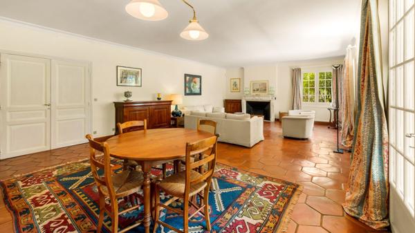 Vente Maison provençale de luxe Draguignan 6 Pièces 178 m²