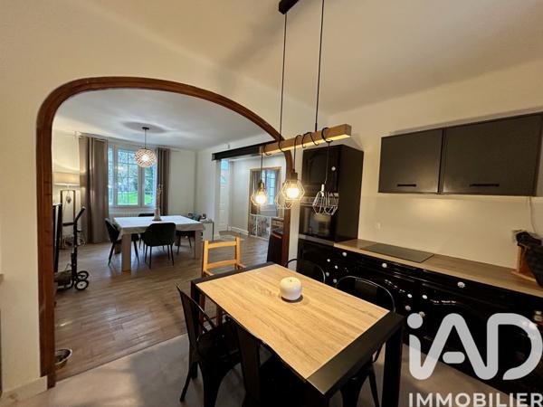 Maison à vendre 4 pièces 124 m² Saumur