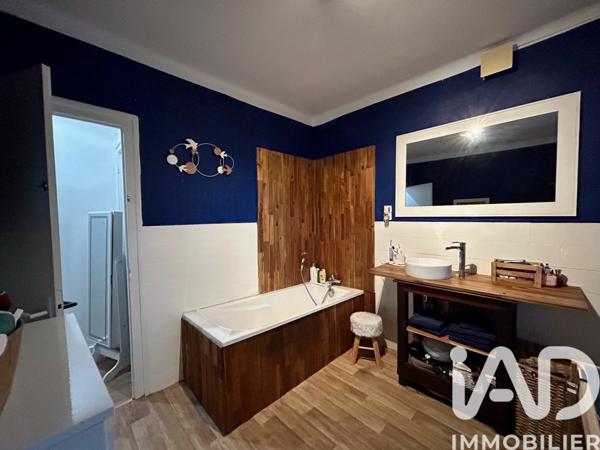 Maison à vendre 4 pièces 124 m² Saumur