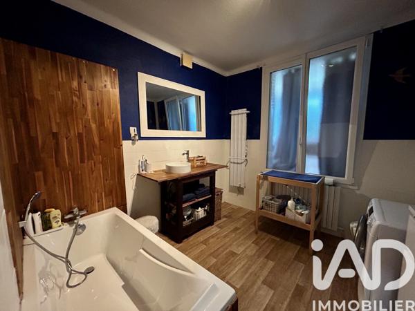 Maison à vendre 4 pièces 124 m² Saumur