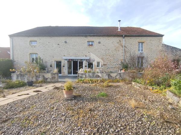 Maison Preigney 15 pièce(s) 400 m2