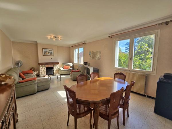 Maison 3chambres avec 2 studios indépendants – Centre de Nérac