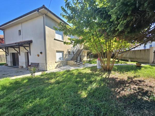 Maison 3chambres avec 2 studios indépendants – Centre de Nérac