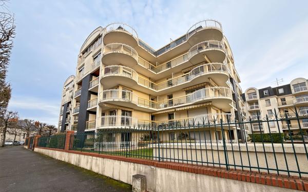 Appartement à vendre    2 pièces • 38 m2 Orléans
