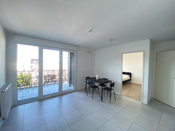 33150 BAS CENON - APPARTEMENT MEUBLE 2 PIECES A LOUER