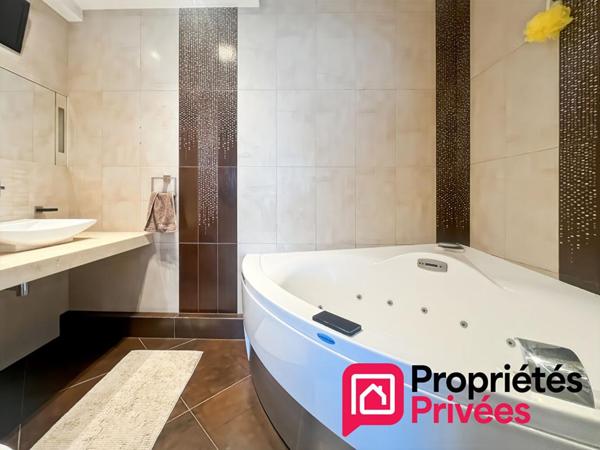 Duplex meublé T3 esprit Yachting - 2 terrasses - Marina Baie des Anges