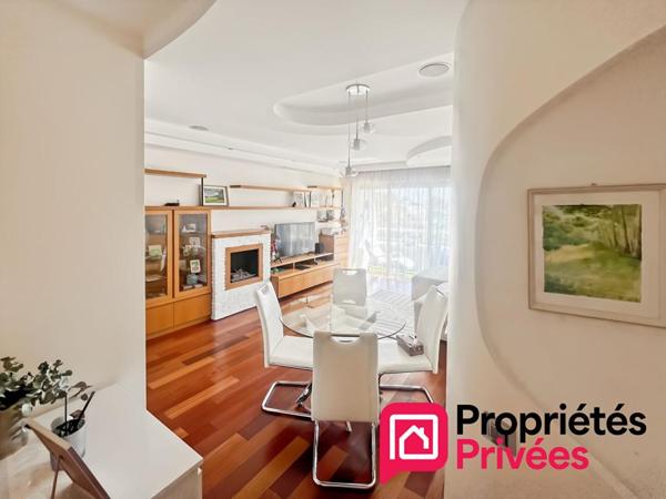 Duplex meublé T3 esprit Yachting - 2 terrasses - Marina Baie des Anges