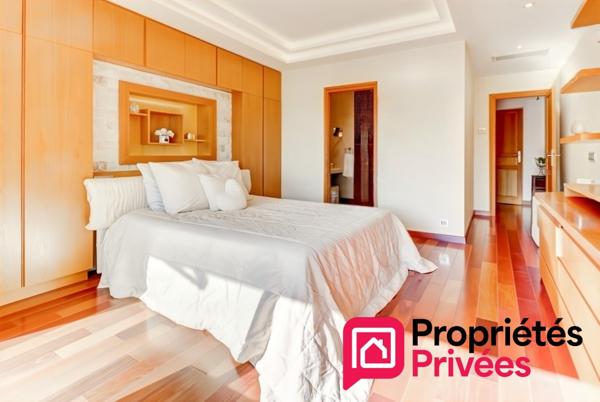 Duplex meublé T3 esprit Yachting - 2 terrasses - Marina Baie des Anges