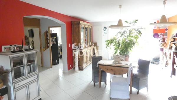 Maison à vendre à Perpignan (66000) - 6 pièces, 4 chambres, 183 m²