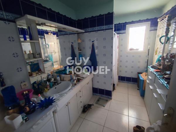 Maison à vendre à Perpignan (66000) - 6 pièces, 4 chambres, 183 m²