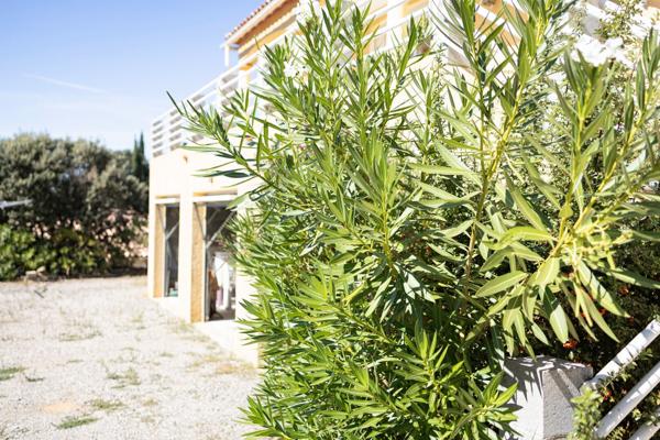 Maison individuelle de 127m² avec vue dégagée - garage de 106m²