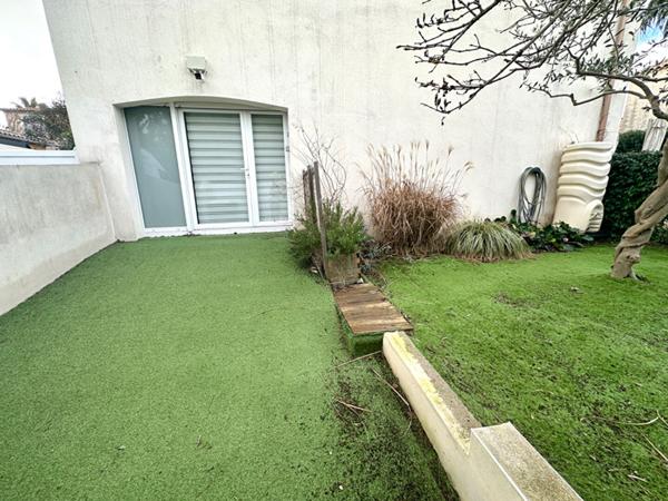 Mèze Villa T4 + appartement T2