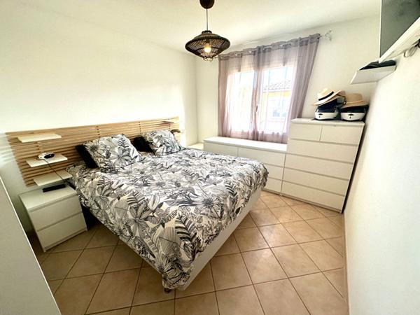 Mèze Villa T4 + appartement T2