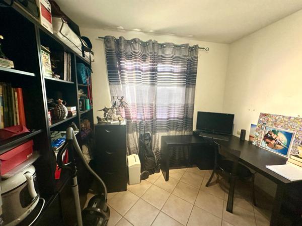 Mèze Villa T4 + appartement T2