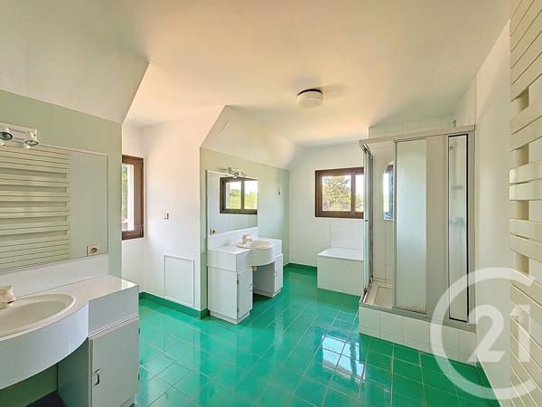 Maison à vendre  8 pièces - 237 m2 MIGNE AUXANCES - 86