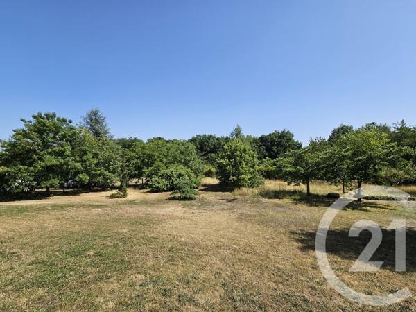 Maison à vendre  8 pièces - 237 m2 MIGNE AUXANCES - 86