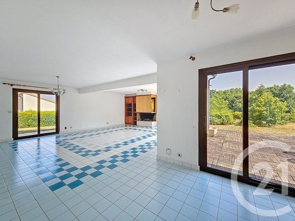 Maison à vendre  8 pièces - 237 m2 MIGNE AUXANCES - 86