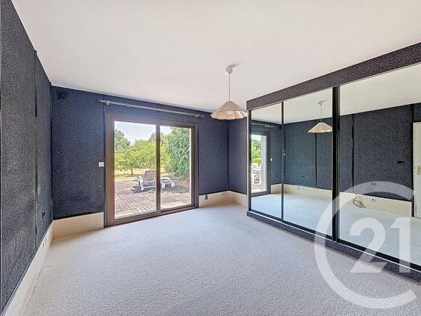 Maison à vendre  8 pièces - 237 m2 MIGNE AUXANCES - 86