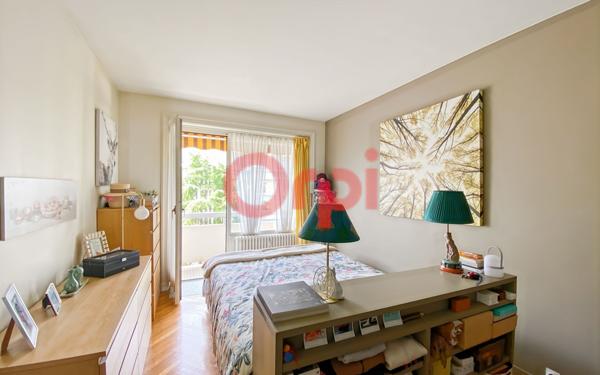 Appartement à vendre    3 pièces • 74 m2 Lyon 6