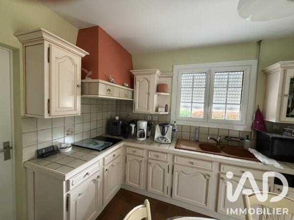 Maison à vendre 5 pièces 141 m² Chauray